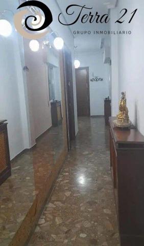 Piso en venta en Úbeda, Ubeda photo 0