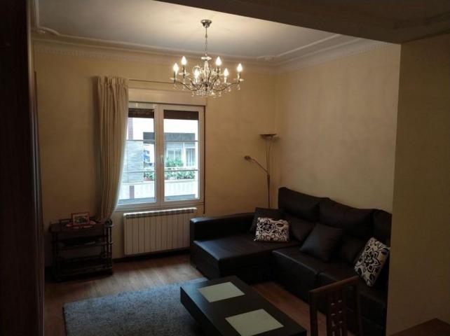 Piso en venta en Oviedo, Centro photo 0