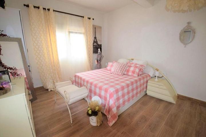 Chalet en venta en Daya Vieja, Huerta photo 0