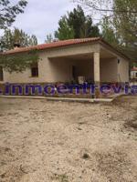 Casa con terreno en venta en Yeste, Yeste photo 0