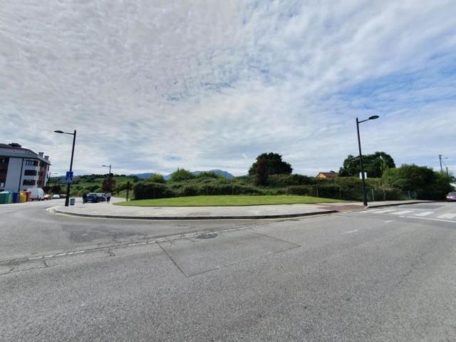 Terreno en venta en Oviedo, San Claudio photo 0