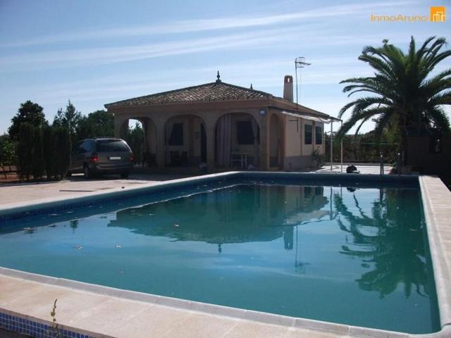 Chalet en venta en Morón de la Frontera, Urb. La Mela photo 0