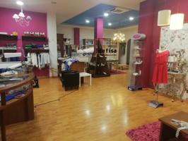 Local comercial en venta en Valdepeñas, Centro photo 0