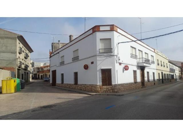 Casas de pueblo en venta en Villarrobledo photo 0