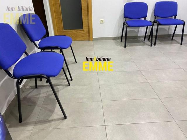 Local comercial en venta en Ronda photo 0