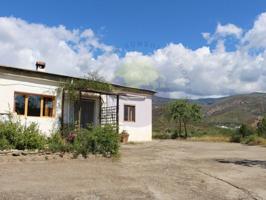 Casa con terreno en venta en Cádiar photo 0
