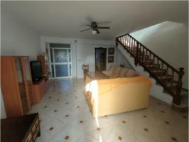 Casa en venta en Morón de la Frontera photo 0