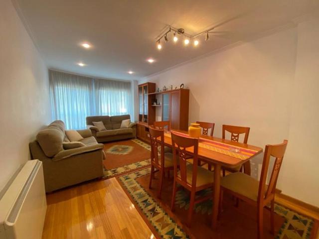 Apartamento en venta en Cangas, Rodeira photo 0