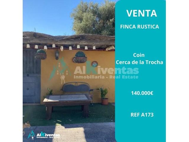 Chalet en venta en Coín photo 0