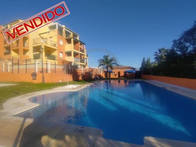 Piso en venta en Manilva, Alcorrin photo 0