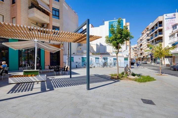 Apartamento en venta en Guardamar del Segura, Pueblo photo 0