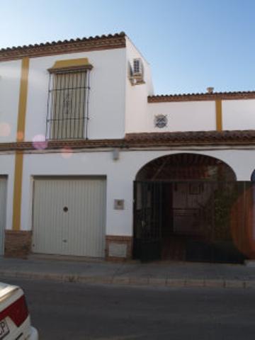 Casa en venta en Mairena del Alcor, Venta Del Sol photo 0