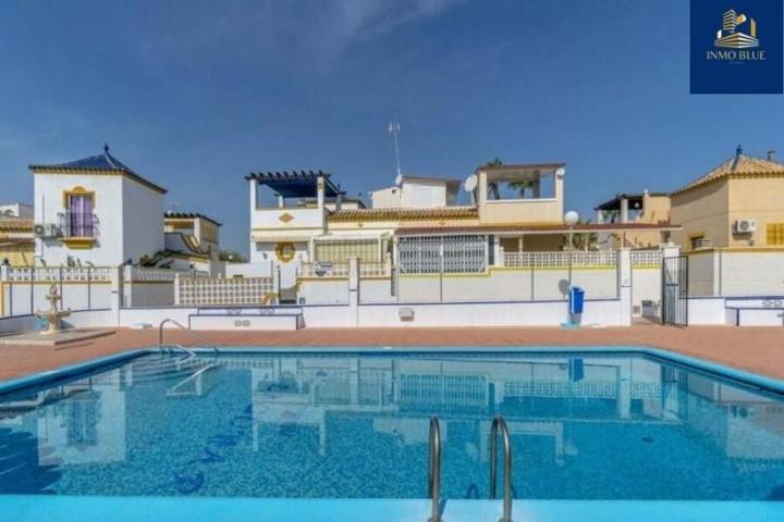 Planta baja en venta en Torrevieja, Los Balcones photo 0