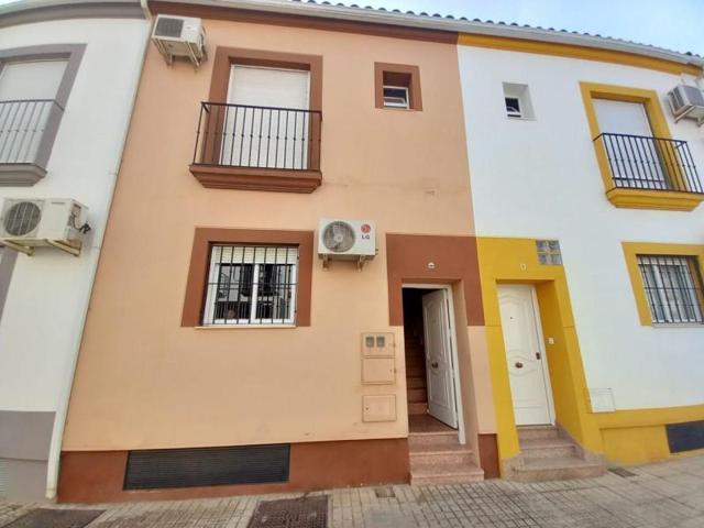Casa en venta en Andújar, Andujar photo 0
