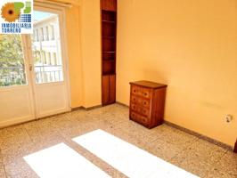 Piso en venta en Zaragoza photo 0