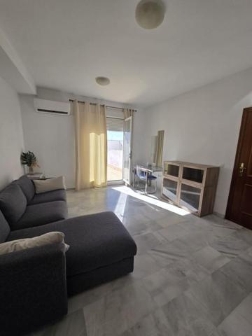 Piso en venta en Alcalá de Guadaira, Zona Centro photo 0