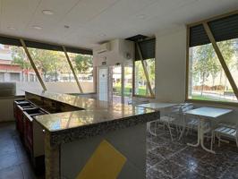 Local comercial en venta en Viladecans, Viladecans photo 0