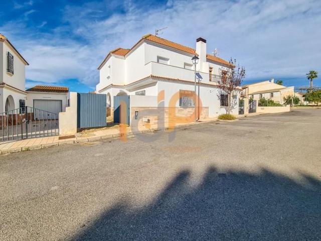 Casa en venta en Huércal-Overa, Overa - Los Menas photo 0