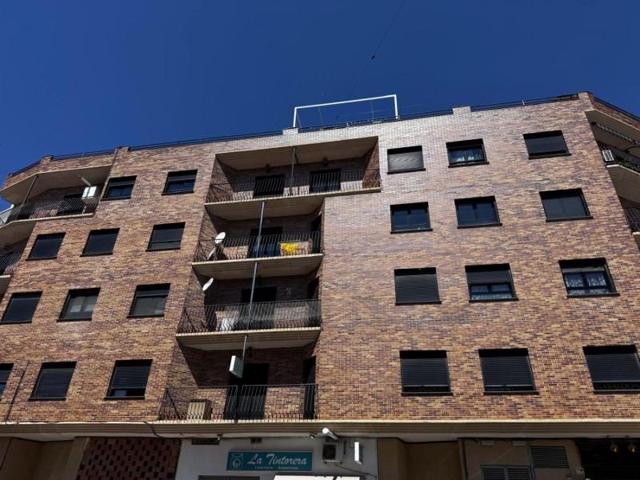 Piso en venta en Utiel, Utiel photo 0