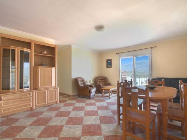 Apartamento en venta en Benamocarra photo 0