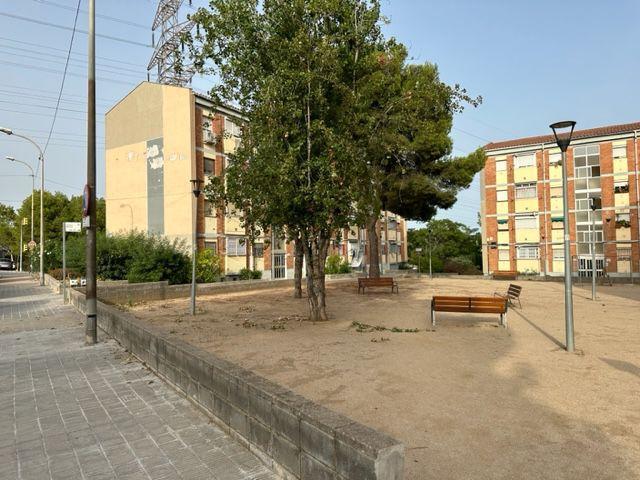 Piso en venta en Sant Boi de Llobregat, Camps Blancs photo 0