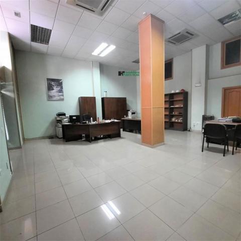 Local comercial en venta en Badajoz, Centro - Corte Ingles photo 0