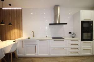 Piso en venta en Faura, Celler photo 0