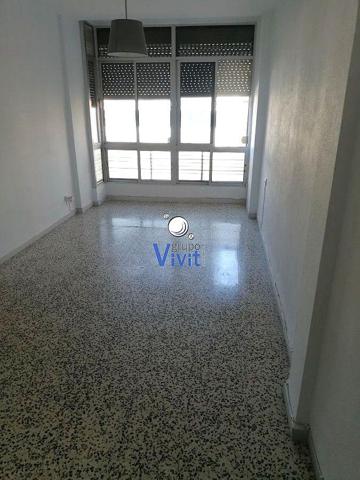 Piso en venta en Alcalá de Guadaira, Zona Centro photo 0