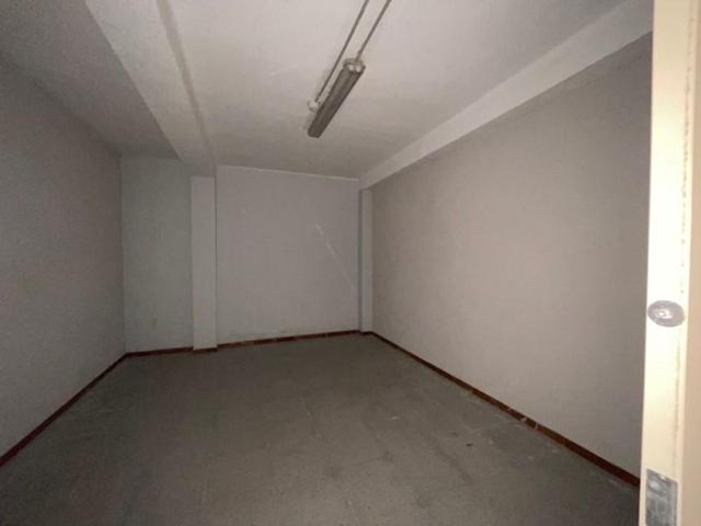Local comercial en venta en Reus, El Pinar photo 0