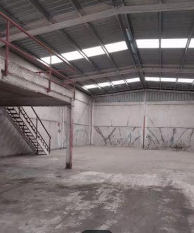 Nave industrial en venta en Sevilla, Polig.Industriales - La Red photo 0