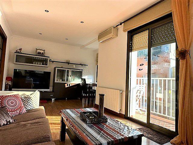 Piso en venta en Sant Boi de Llobregat, Marianao photo 0