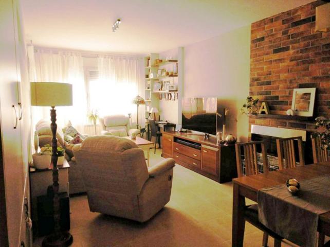 Piso en venta en Albatàrrec, Albatarrec photo 0