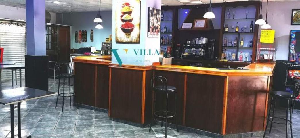 Local comercial en venta en Alcalá de Guadaira, Zona Santa Lucia photo 0