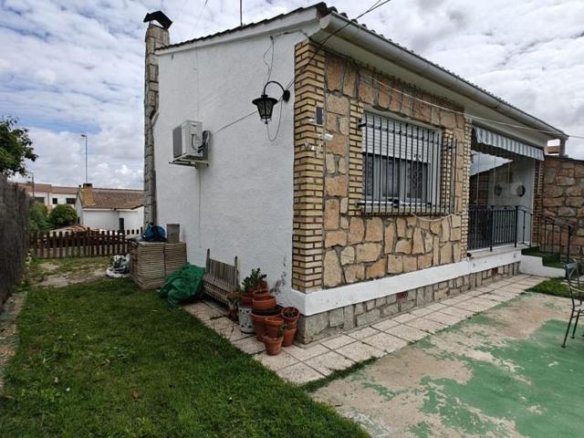 Chalet en venta en Villamiel de Toledo, Villamiel De Toledo photo 0