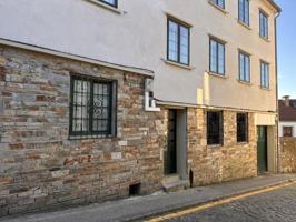 Piso en venta en Santiago de Compostela, Belvis photo 0