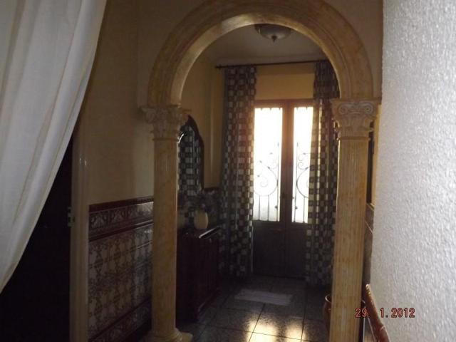 Casa en venta en Alcaudete photo 0