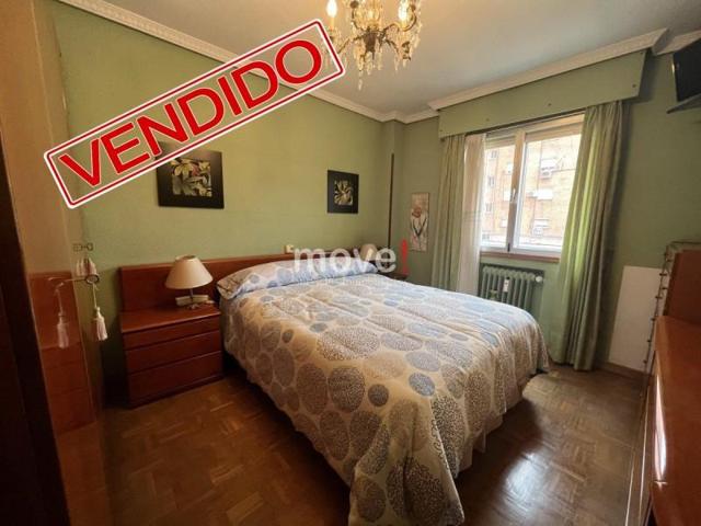Piso en venta en Madrid, Vallecas photo 0
