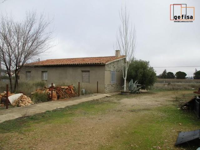 Terreno en venta en Valdepeñas, Nacional - IV photo 0