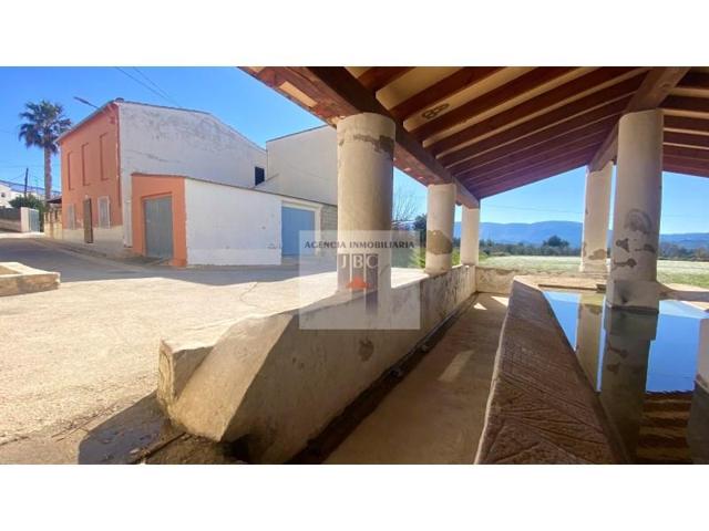Casa con terreno en venta en Beniarres photo 0