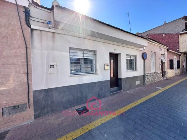 Casa en venta en Beniel photo 0