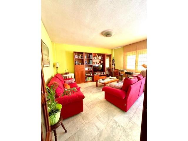 Apartamento en venta en Badajoz photo 0