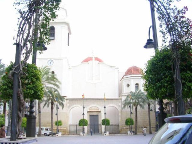 Piso en venta en Crevillent, AYUNTAMIENTO photo 0