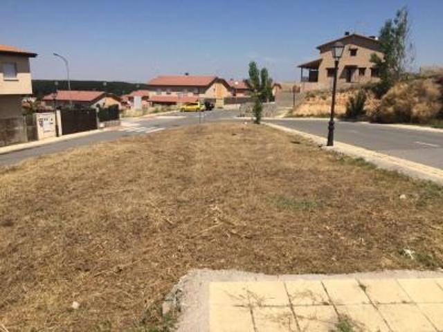 Terreno en venta en Hontanares de Eresma, Hontanares De Eresma photo 0