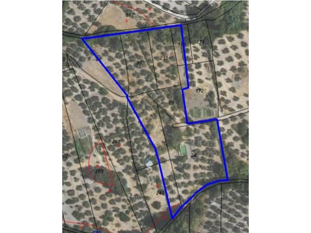 Chalet en venta en Cazorla photo 0