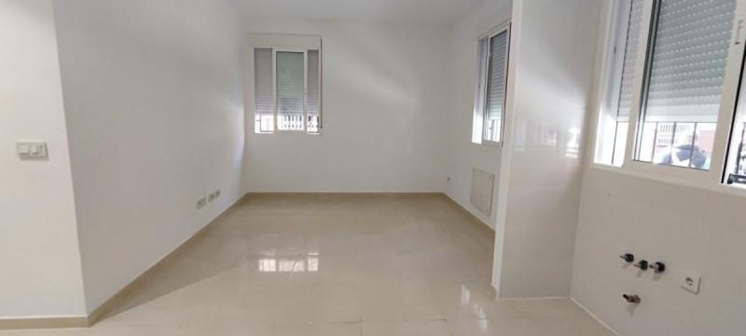 Piso en venta en Águilas, Centro photo 0