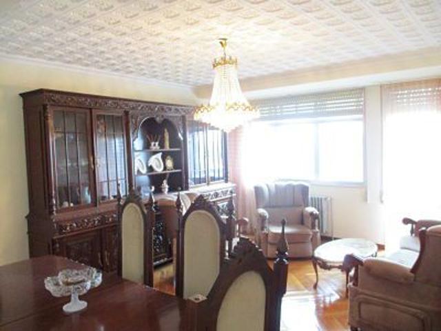 Piso en venta en Lugo, Avenida de Madrid photo 0