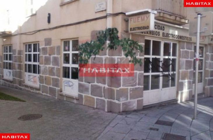 Local comercial en venta en Zamora, La Ronda photo 0