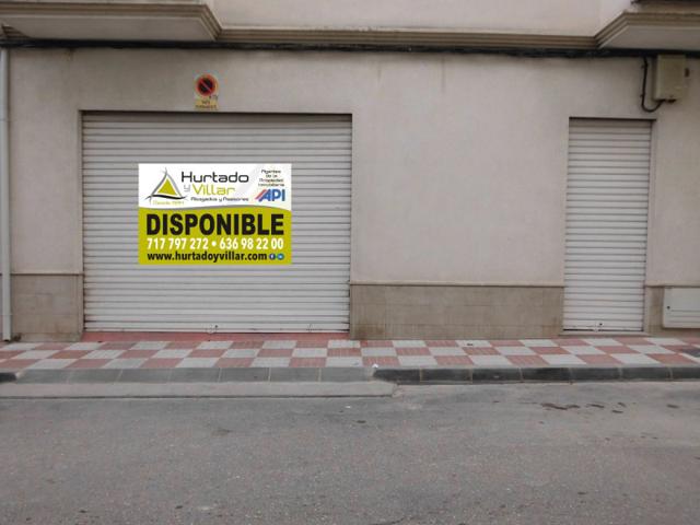 Local comercial en venta en Torreperogil, Torreperogil photo 0