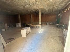 Local comercial en venta en Almendralejo, Centro - Parque De Espronceda photo 0