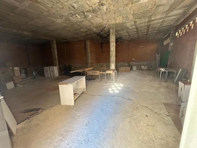 Local comercial en venta en Almendralejo, Centro - Parque De Espronceda photo 0